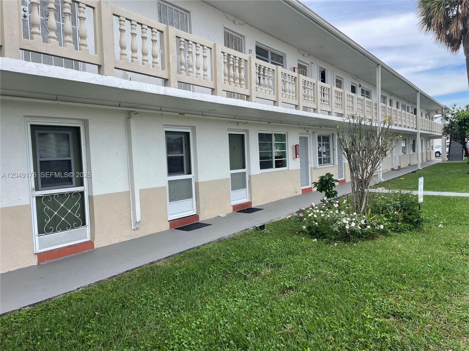 20120 NE 2nd Ave # W28, Miami Gardens FL 33179