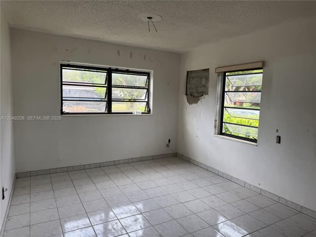 6346 NW 41st St, Virginia Gardens FL 33166 - Virginia Gardens, FL - Photo 7
