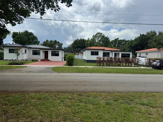 6346 NW 41st St, Virginia Gardens FL 33166 - Virginia Gardens, FL - Photo 5