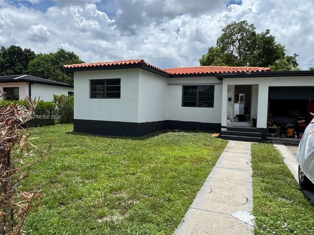 6346 NW 41st St, Virginia Gardens FL 33166 - Virginia Gardens, FL - Photo 4
