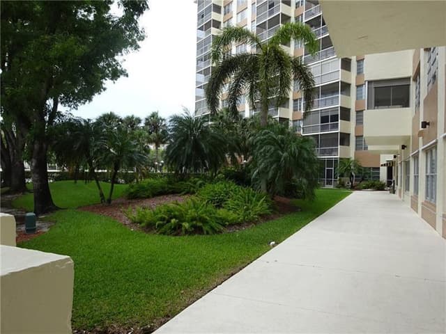 10777 W Sample Road # 1104, Coral Springs FL 33065 - Coral Springs, FL - Photo 4