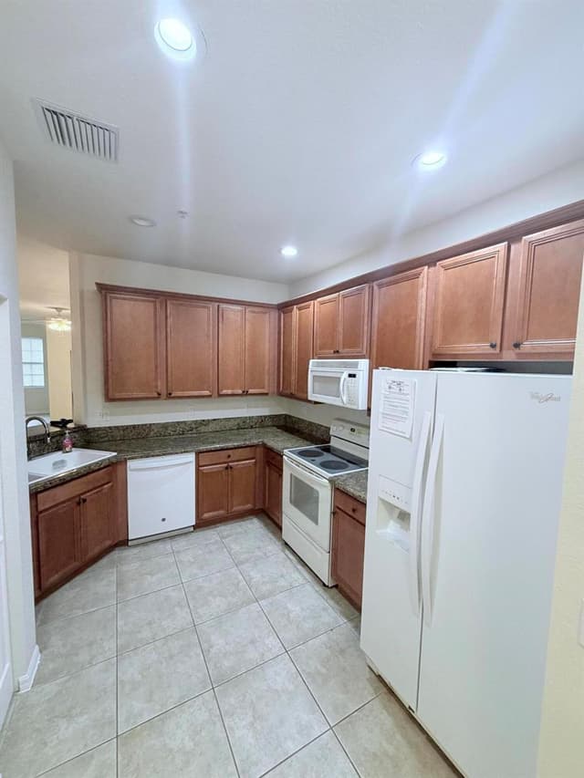 154 Village Boulevard, Tequesta FL 33469 - Tequesta, FL - Photo 6