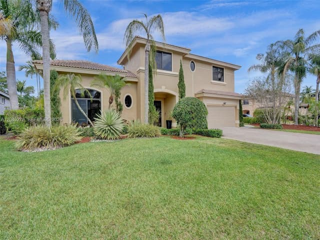 303 NW 119th Dr, Coral Springs FL 33071 - Coral Springs, FL - Photo 2