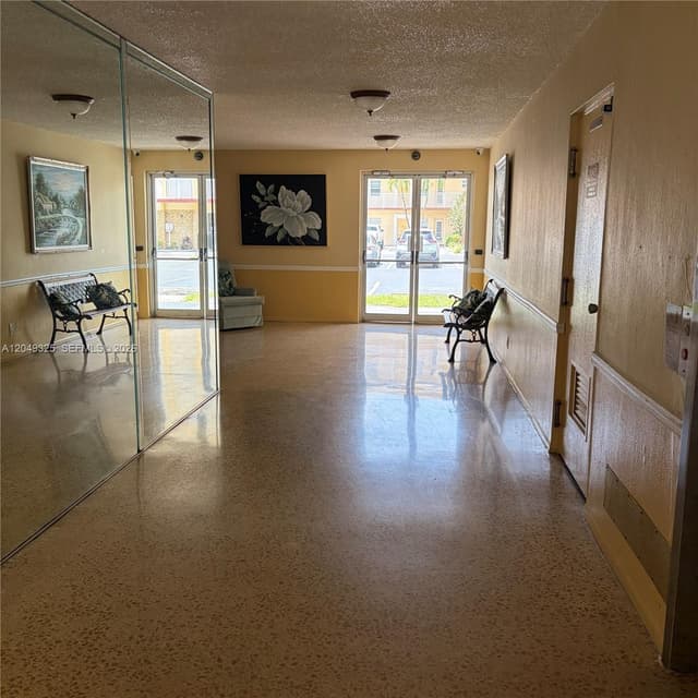 3940 NW 42nd ave # 313, Lauderdale Lakes FL 33319 - Lauderdale Lakes, FL - Photo 2