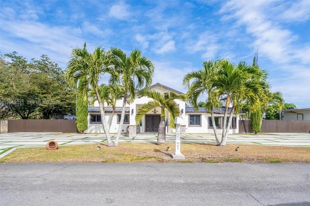 20221 SW 318th St, Homestead FL 33030 - Homestead, FL - Photo 2