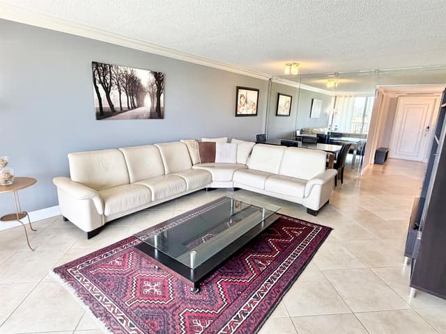 3001 S Palm Aire Drive # 206, Pompano Beach FL 33069 - Pompano Beach, FL - Photo 2