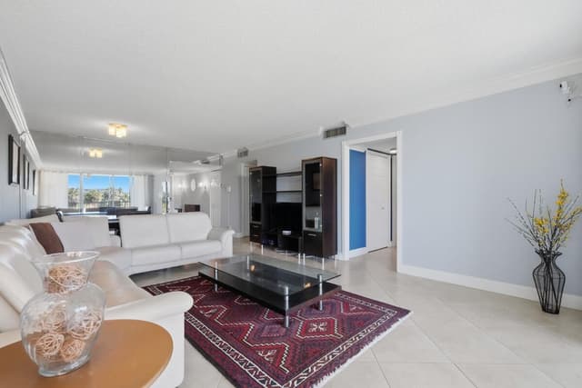 3001 S Palm Aire Drive # 206, Pompano Beach FL 33069 - Pompano Beach, FL - Photo 5