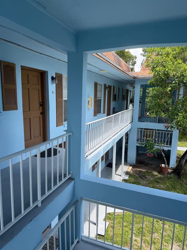 4951 Wedgewood Way # 5, West Palm Beach FL 33417 - West Palm Beach, FL - Photo 2