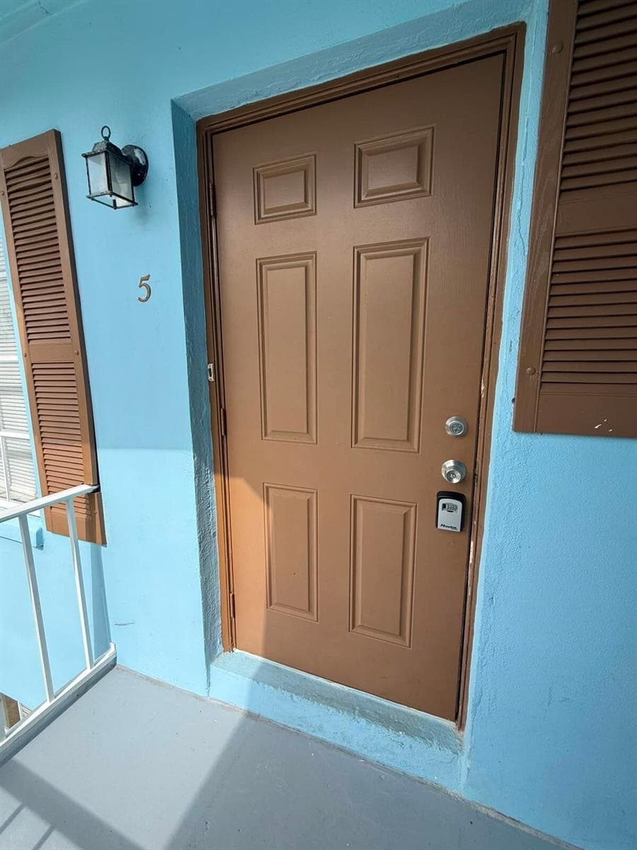 4951 Wedgewood Way # 5, West Palm Beach FL 33417 - West Palm Beach, FL - Photo 1