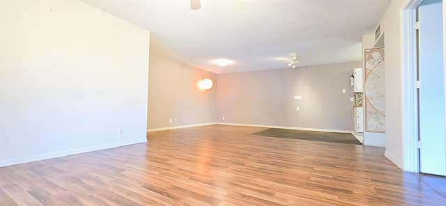 1013 Green Pine Boulevard # H2, West Palm Beach FL 33409 - West Palm Beach, FL - Photo 5