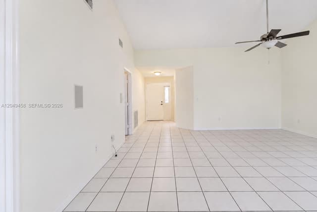 687 SE 22nd Dr, Homestead FL 33033 - Homestead, FL - Photo 3