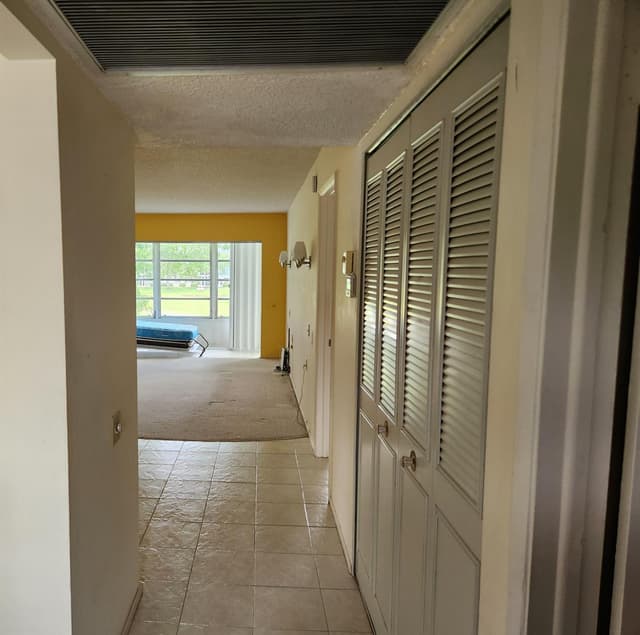 4501 Martinique Way # C2, Coconut Creek FL 33066 - Coconut Creek, FL - Photo 4