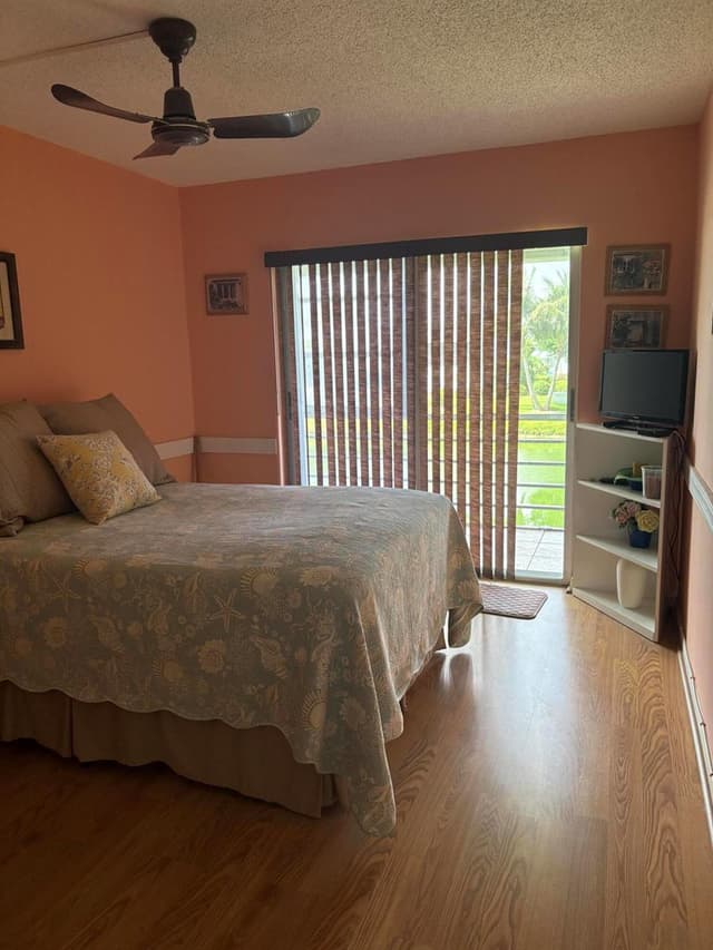 25 Kent B, West Palm Beach FL 33417 - West Palm Beach, FL - Photo 4