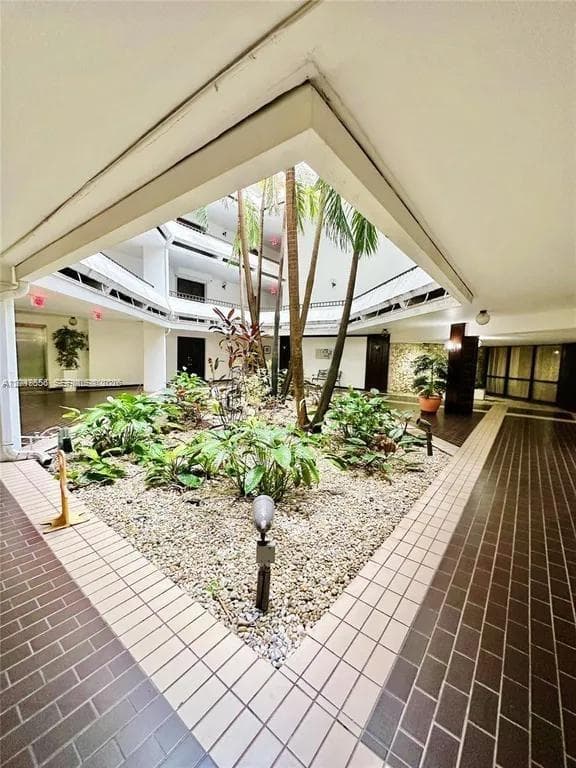 13953 Kendale Lakes Cir # 410B, Miami FL 33183 - Miami, FL - Photo 5