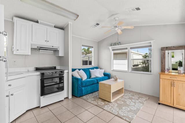 12 Hibiscus Drive # H, Briny Breezes FL 33435 - Briny Breezes, FL - Photo 5