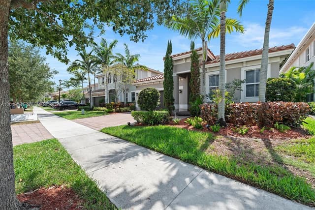 8530 Miralago Way, Parkland FL 33076 - Parkland, FL - Photo 7