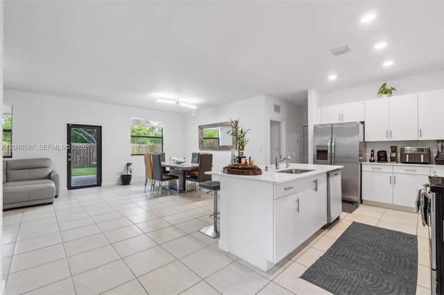 24242 SW 119th Pl, Homestead FL 33032 - Homestead, FL - Photo 4