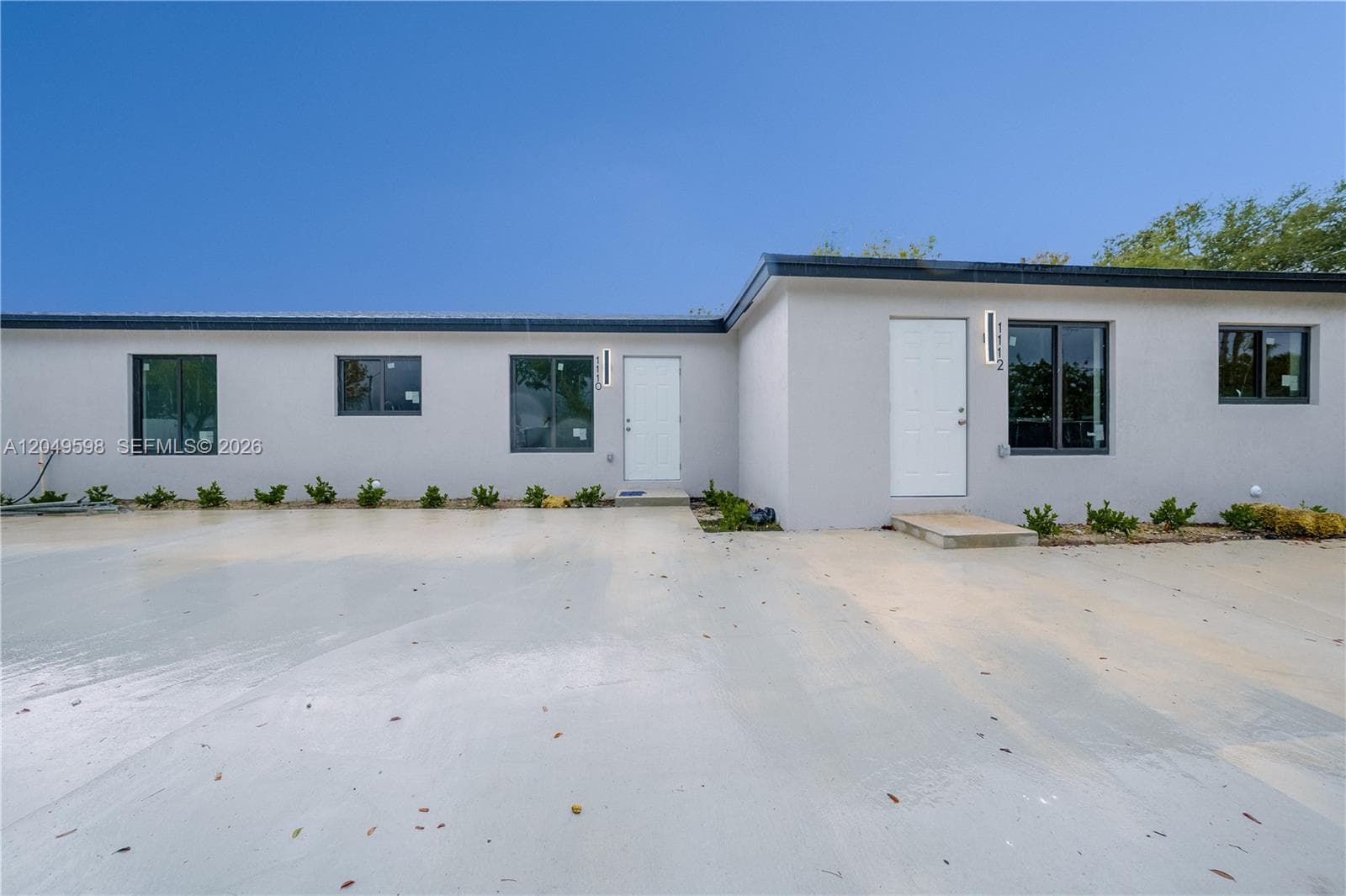 1112 NW 81st St, Miami FL 33150 - Miami, FL - Photo 1