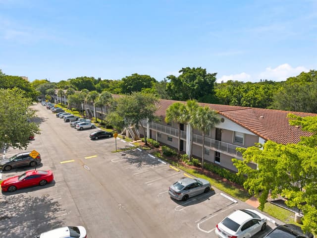 8820 Royal Palm Boulevard # 4, Coral Springs FL 33065 - Coral Springs, FL - Photo 5