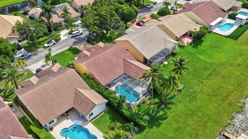 12436 SW 1st St, Coral Springs FL 33071