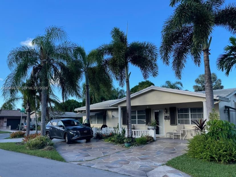 4401 NW 43rd Ave, Tamarac FL 33319