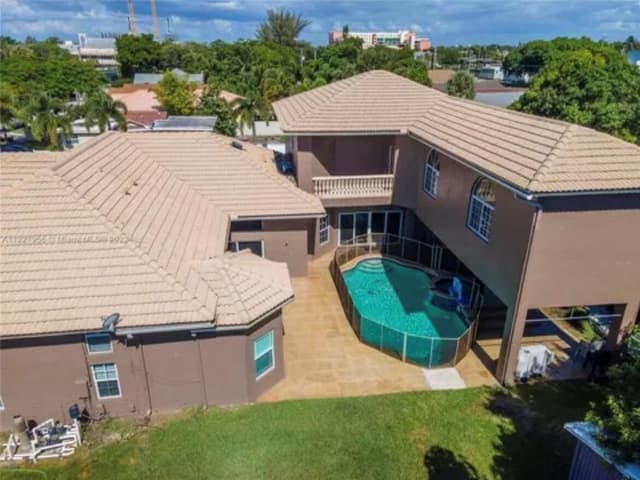 423 NE 3rd Street, Pompano Beach FL 33060 - Pompano Beach, FL - Photo 7