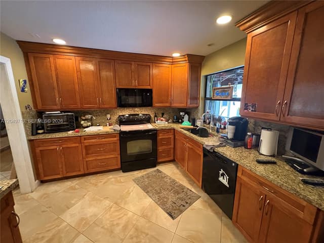 11866 SW 59th Ct, Cooper City FL 33330 - Cooper City, FL - Photo 7