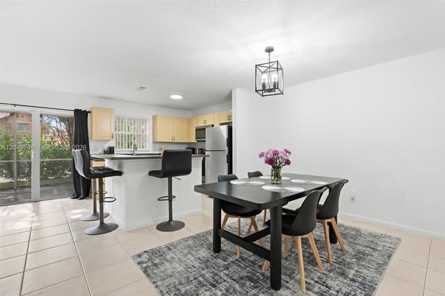 2303 SW 87th Ter, Miramar FL 33025 - Miramar, FL - Photo 2