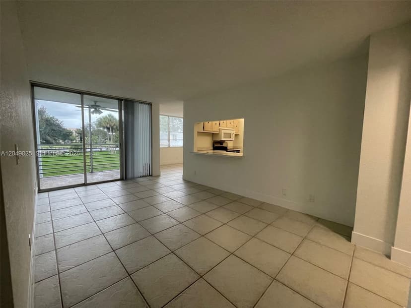 9441 Live Oak Pl # 209, Davie FL 33324
