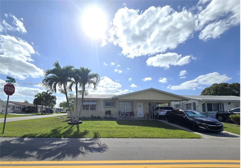 4805 NW 45th Ave, Tamarac FL 33319