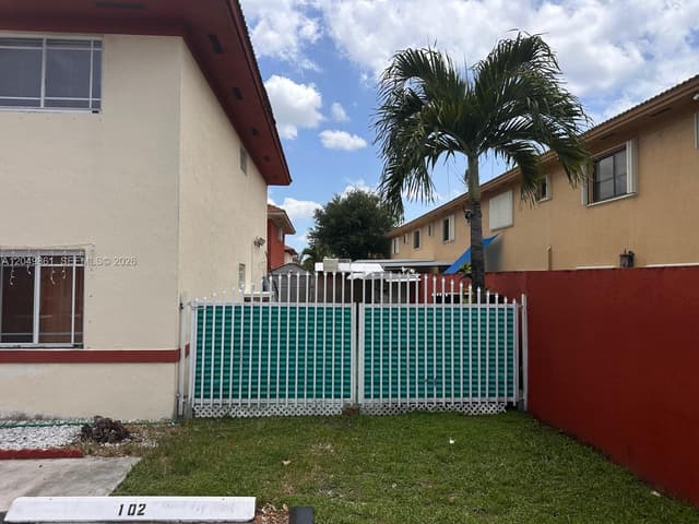 11053 W Okeechobee Rd # 102, Hialeah Gardens FL 33018 - Hialeah Gardens, FL - Photo 3