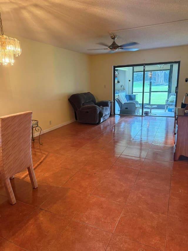9440 SW 8th Street # 110, Boca Raton FL 33428 - Boca Raton, FL - Photo 2