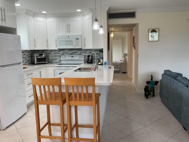 148 Waterford G Way # 148, Delray Beach FL 33446 - Delray Beach, FL - Photo 2