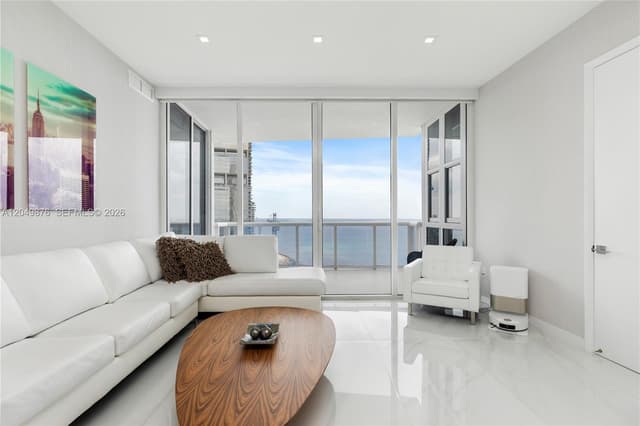 18201 Collins Ave # 3504, Sunny Isles Beach FL 33160 - Sunny Isles Beach, FL - Photo 2