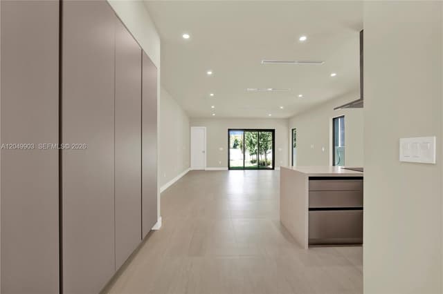 2889 SW 35th Ave # 2889, Miami FL 33133 - Miami, FL - Photo 5