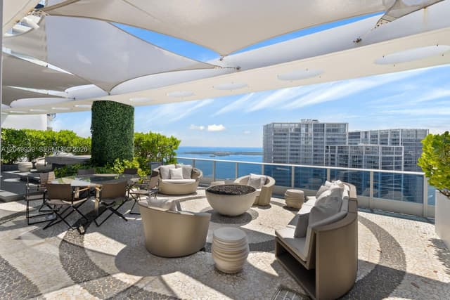200 Biscayne Boulevard Way # 5404, Miami FL 33131 - Miami, FL - Photo 2