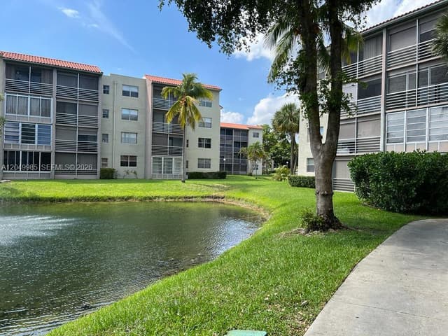 1830 SW 81st Ave # 4204, North Lauderdale FL 33068 - North Lauderdale, FL - Photo 2