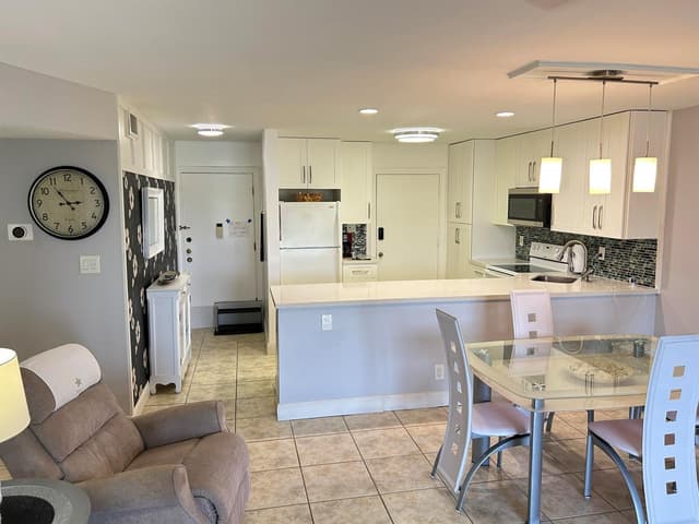 4880 NW 22nd Street # 214, Lauderhill FL 33311 - Lauderhill, FL - Photo 5
