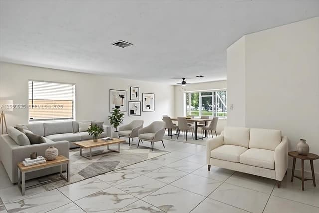 9847 Fairway Cove Ln, Plantation FL 33324 - Plantation, FL - Photo 7