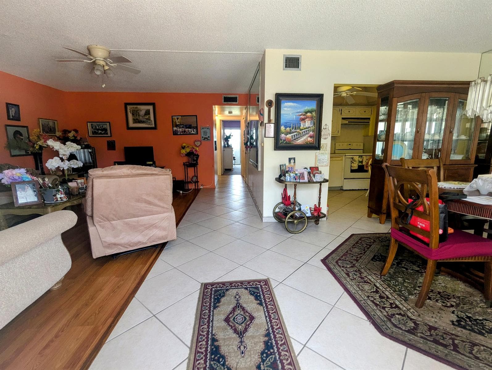 205 Wellington M, West Palm Beach FL 33417 - West Palm Beach, FL - Photo 1