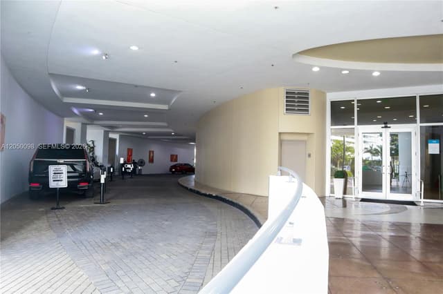 1750 N Bayshore Dr # 3411, Miami FL 33132 - Miami, FL - Photo 7