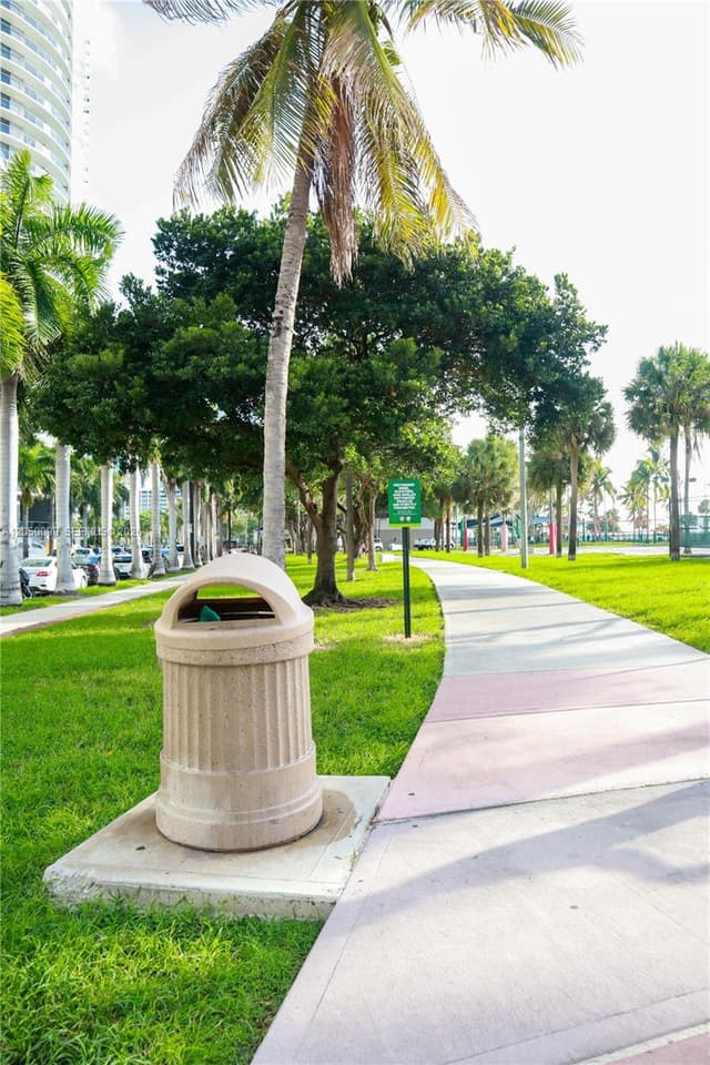 1750 N Bayshore Dr # 3411, Miami FL 33132 - Miami, FL - Photo 5