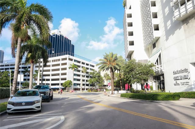 1750 N Bayshore Dr # 3411, Miami FL 33132 - Miami, FL - Photo 4