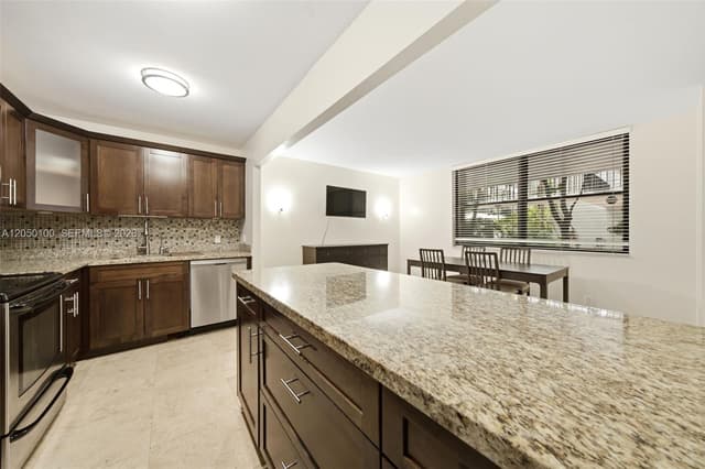 3440 NE 192nd St # A, Aventura FL 33180 - Aventura, FL - Photo 4