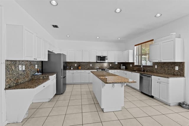 3500 SW 174th Way, Miramar FL 33029 - Miramar, FL - Photo 3