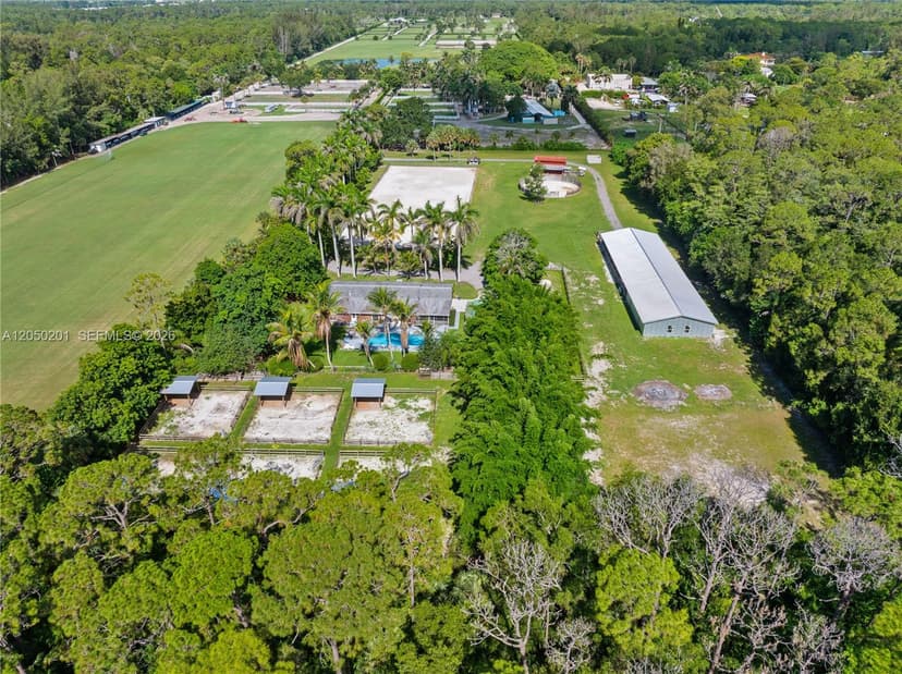 1068 D Rd, Loxahatchee FL 33470