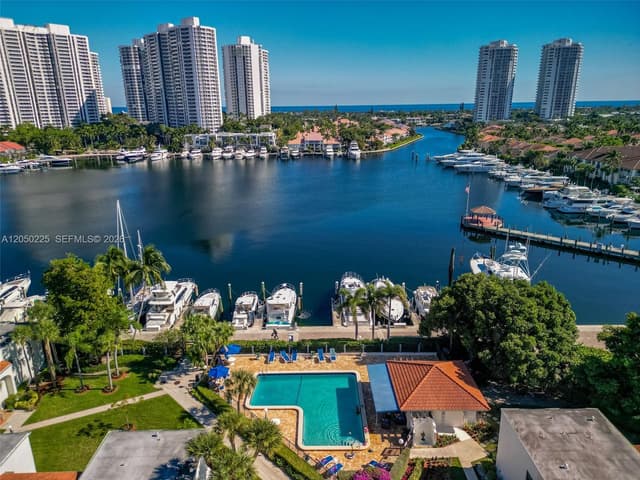 3549 Magellan Cir # 418, Aventura FL 33180 - Aventura, FL - Photo 5