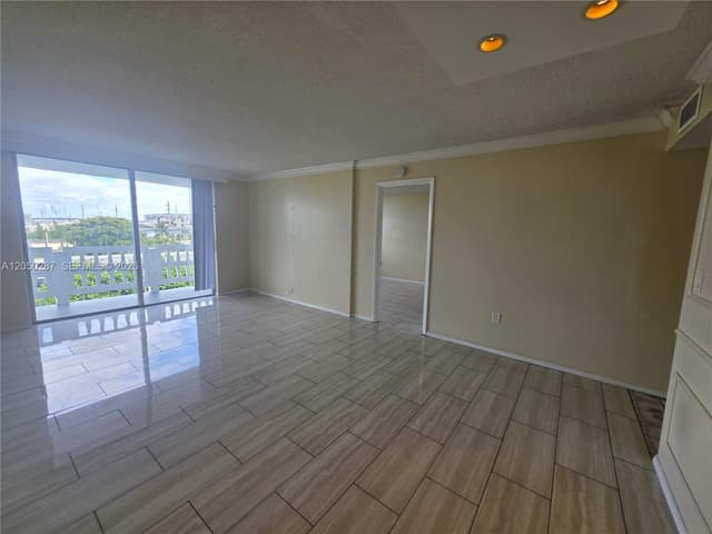 15600 NW 7th Ave # 511, Miami FL 33169 - Miami, FL - Photo 3