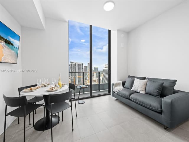 121 NE 5th St # 3704, Miami FL 33132 - Miami, FL - Photo 7