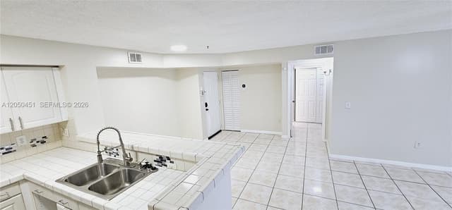 1707 Village Blvd # 208, West Palm Beach FL 33409 - West Palm Beach, FL - Photo 4